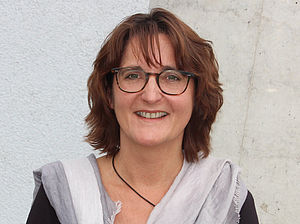 Portraitfoto von Stefanie Voß